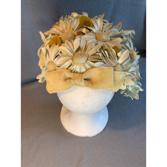Ladies Daisy Flower Hat with Velvet Bow and Trim Vintage - Picture 4 of 9
